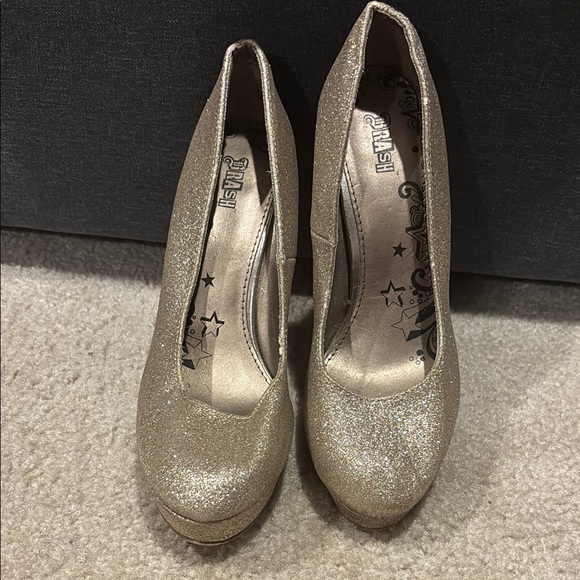 #Barbie #Core Glittery Gold Women's Heels Size 10 #Sparkly - Picture 1 of 6